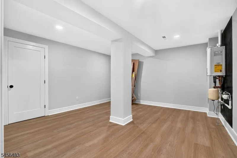 910 Minisink Way Westfield Town, NJ 07090