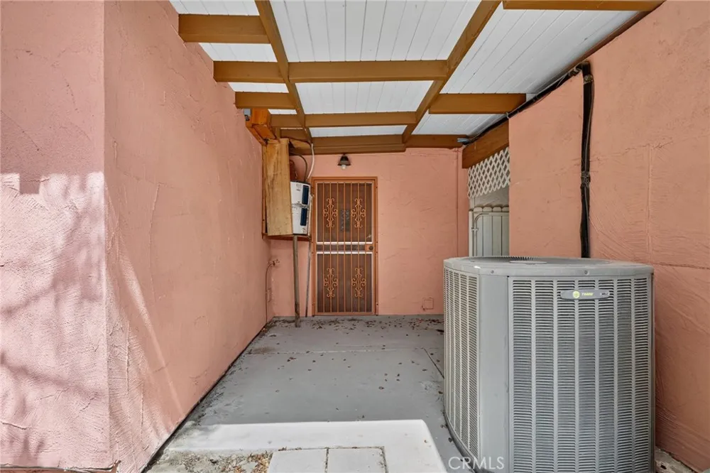 67870 Carroll Drive Cathedral City, CA 92234