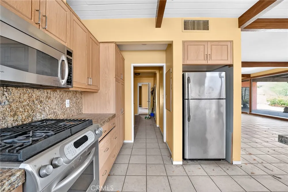 67870 Carroll Drive Cathedral City, CA 92234