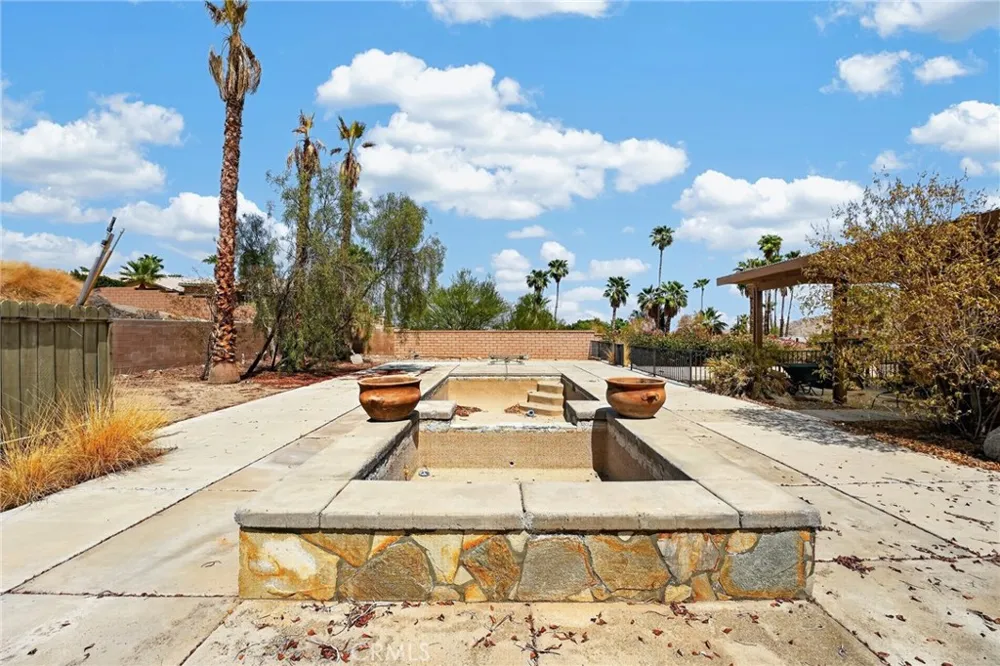 67870 Carroll Drive Cathedral City, CA 92234