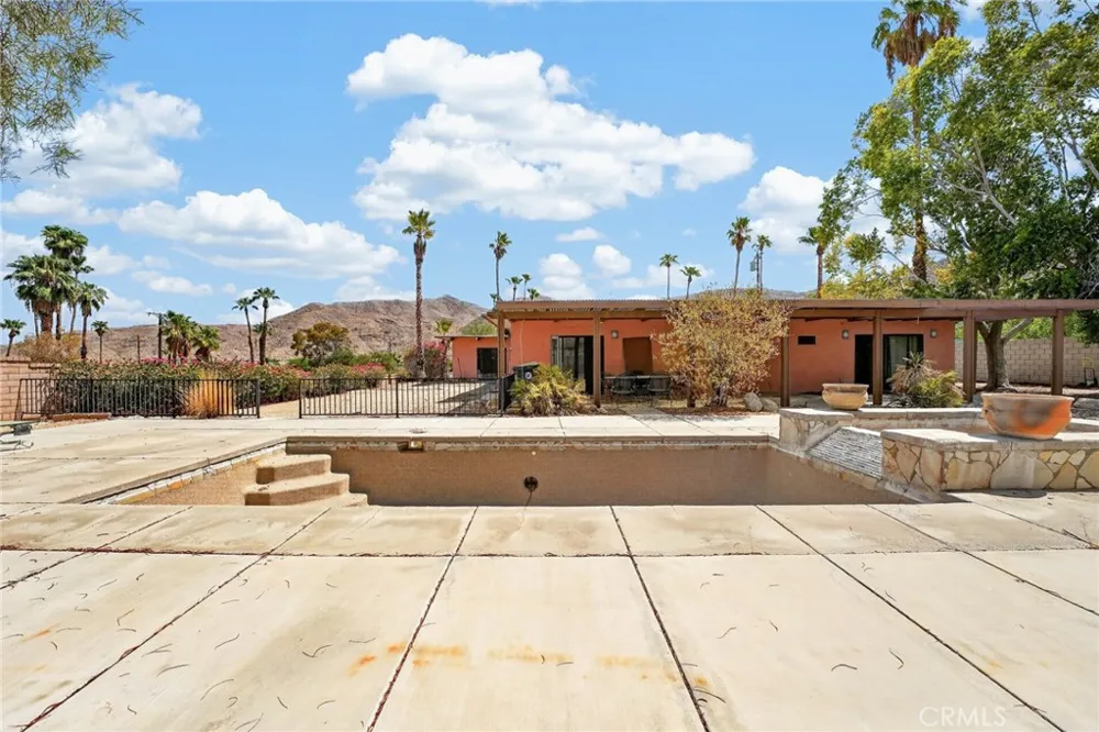 67870 Carroll Drive Cathedral City, CA 92234