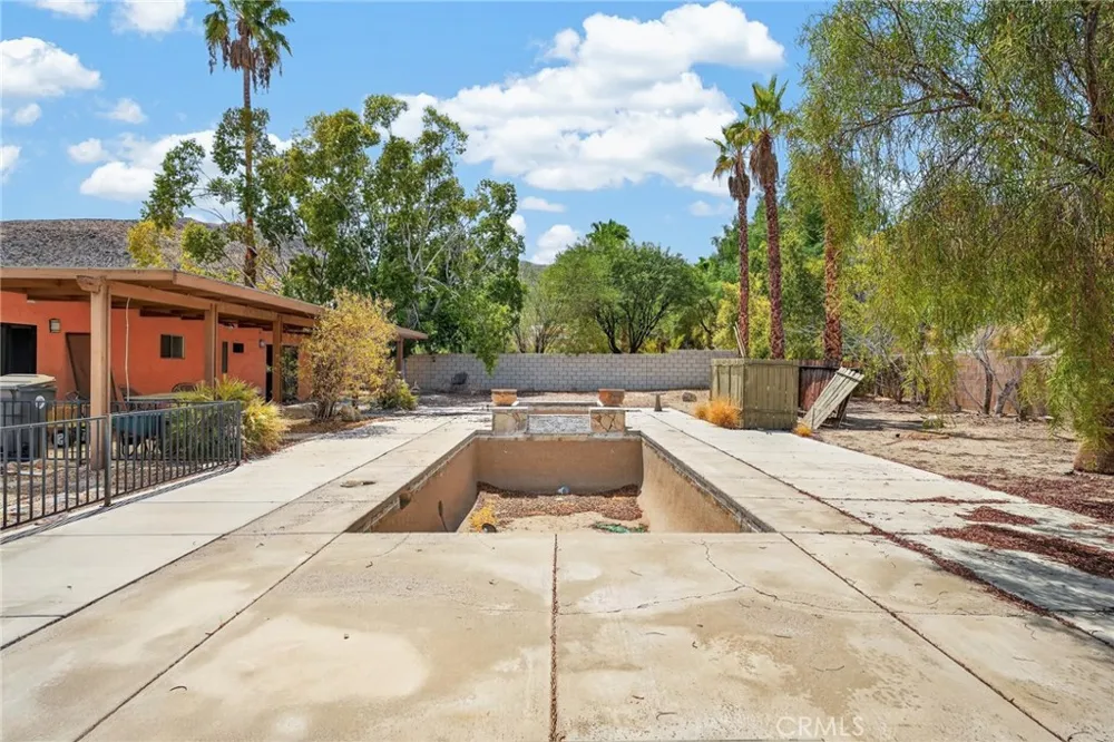 67870 Carroll Drive Cathedral City, CA 92234