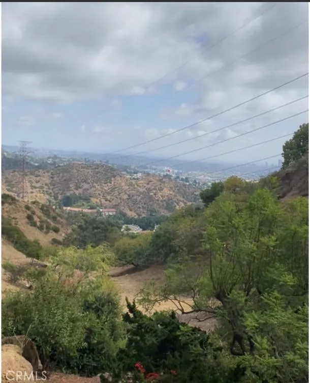 Sunnydell Tri Studio City, CA 90068