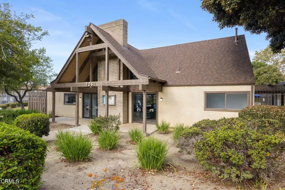 1554 Towhee Court Ventura, CA 93003