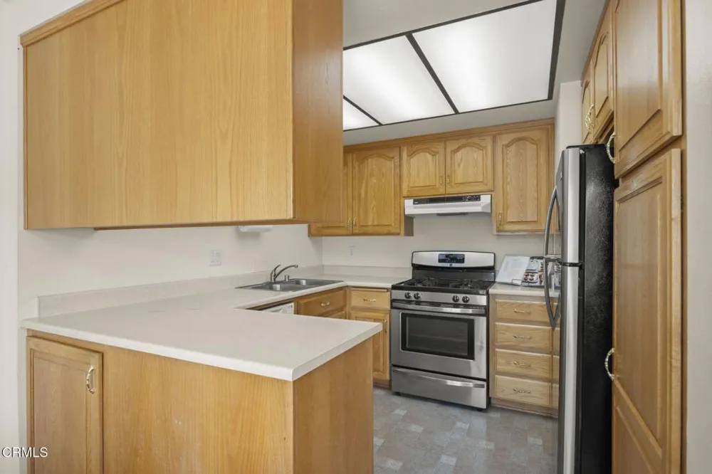 1554 Towhee Court Ventura, CA 93003