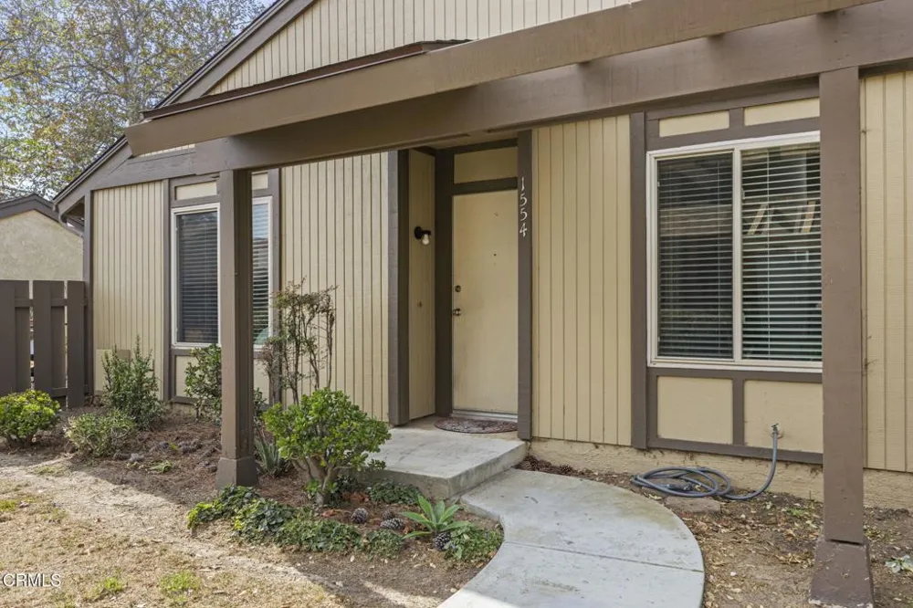 1554 Towhee Court Ventura, CA 93003