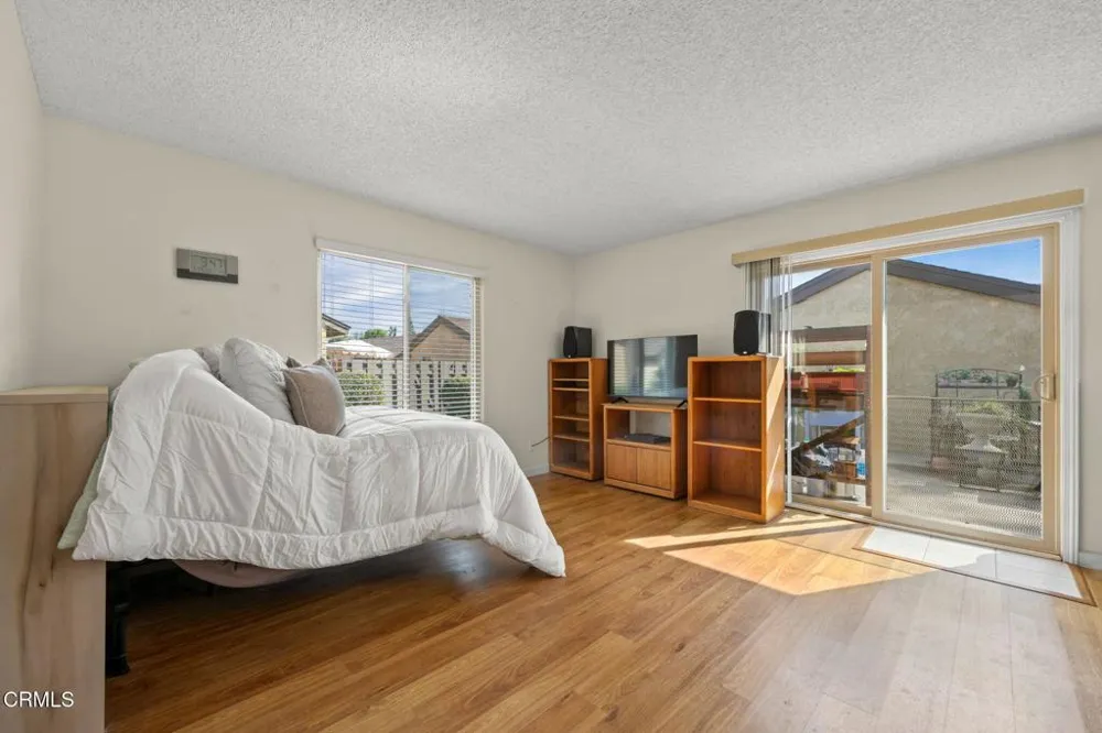 1554 Towhee Court Ventura, CA 93003