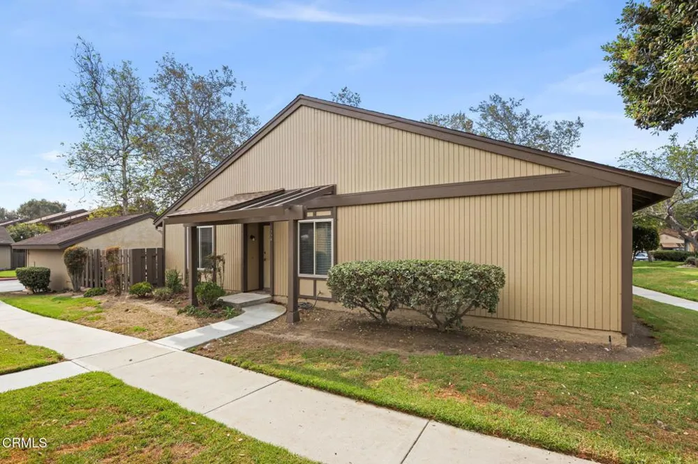 1554 Towhee Court Ventura, CA 93003