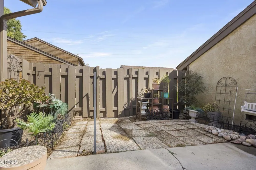 1554 Towhee Court Ventura, CA 93003
