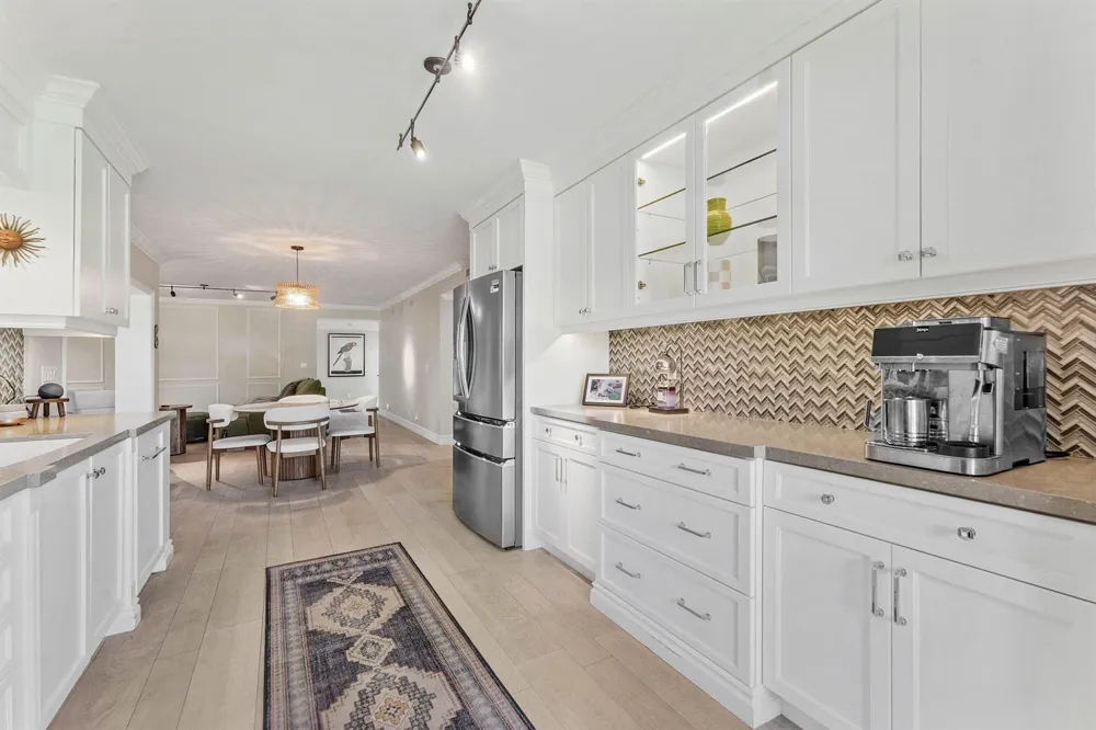 16648 TRADERS Crossing #106 Jupiter, FL 33477