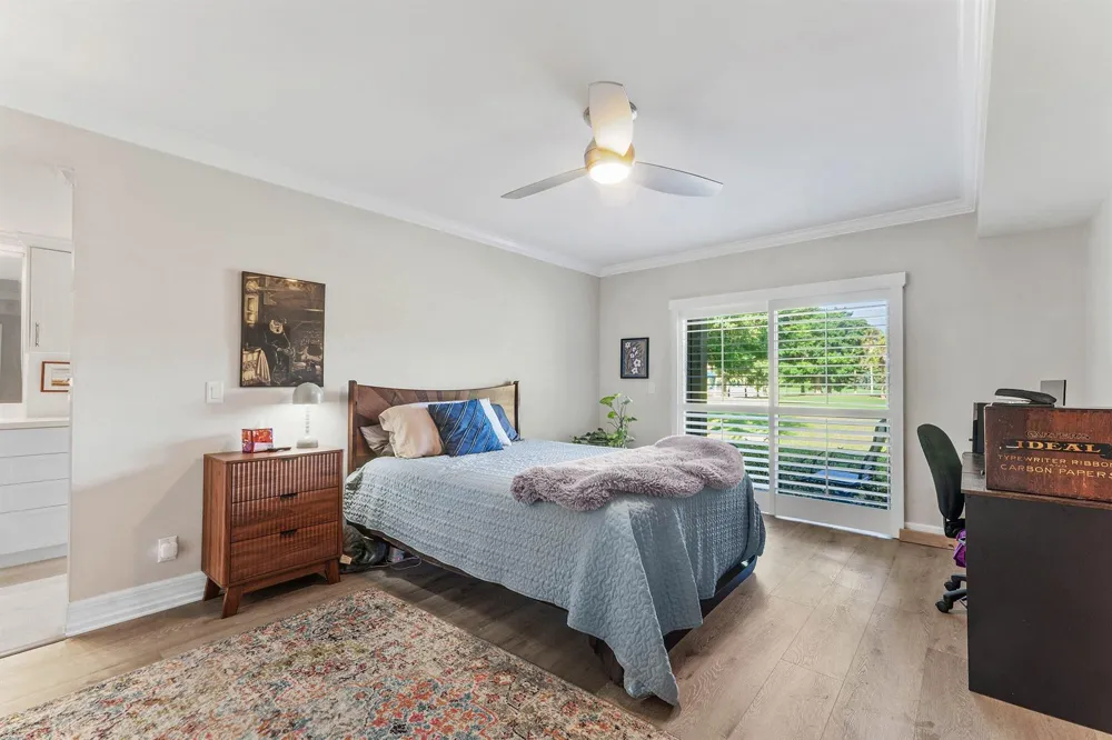 16648 TRADERS Crossing #106 Jupiter, FL 33477