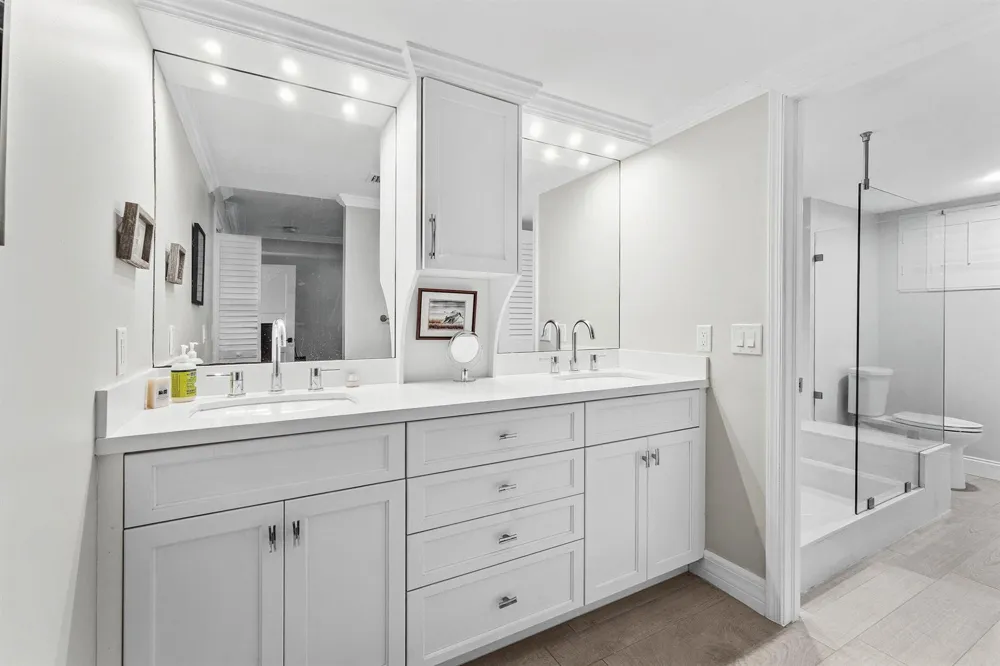 16648 TRADERS Crossing #106 Jupiter, FL 33477
