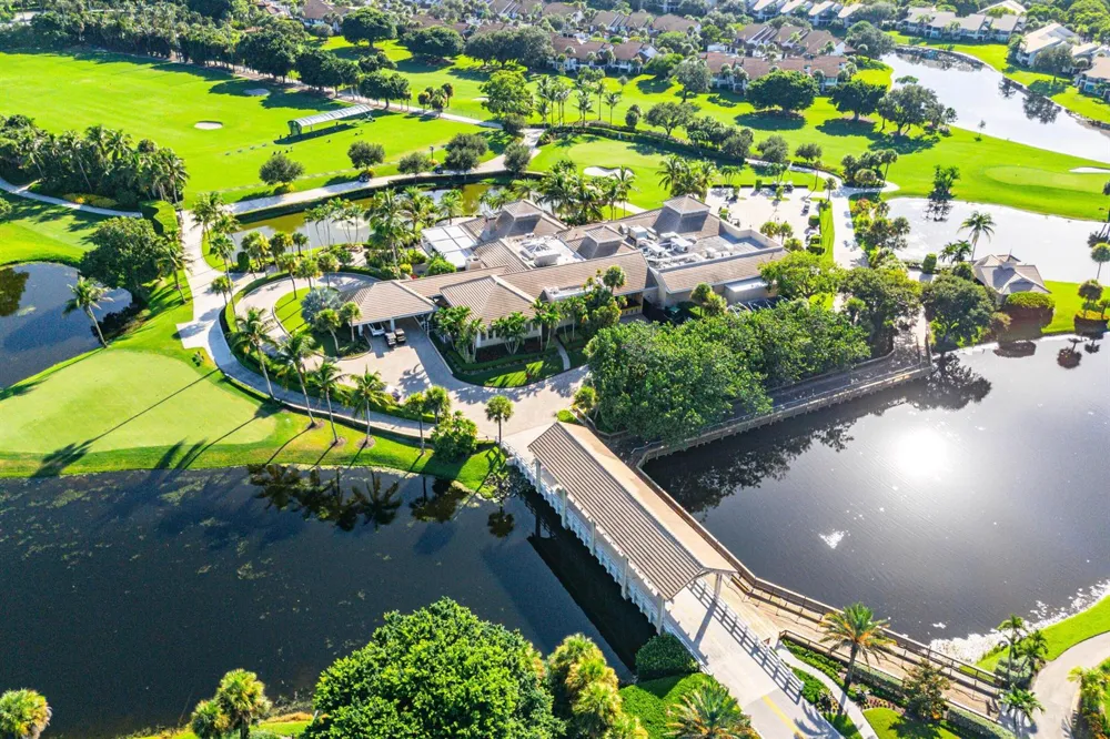 16648 TRADERS Crossing #106 Jupiter, FL 33477