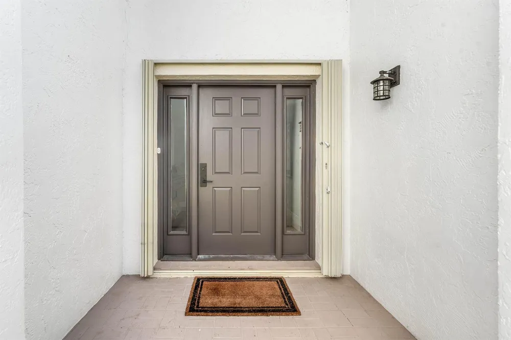 16648 TRADERS Crossing #106 Jupiter, FL 33477