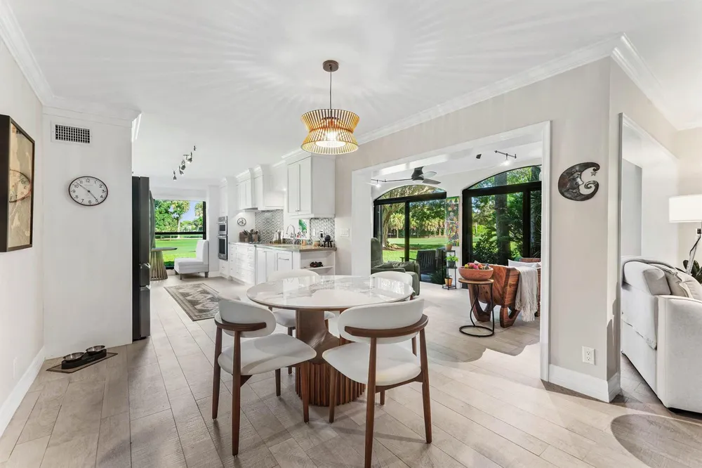 16648 TRADERS Crossing #106 Jupiter, FL 33477