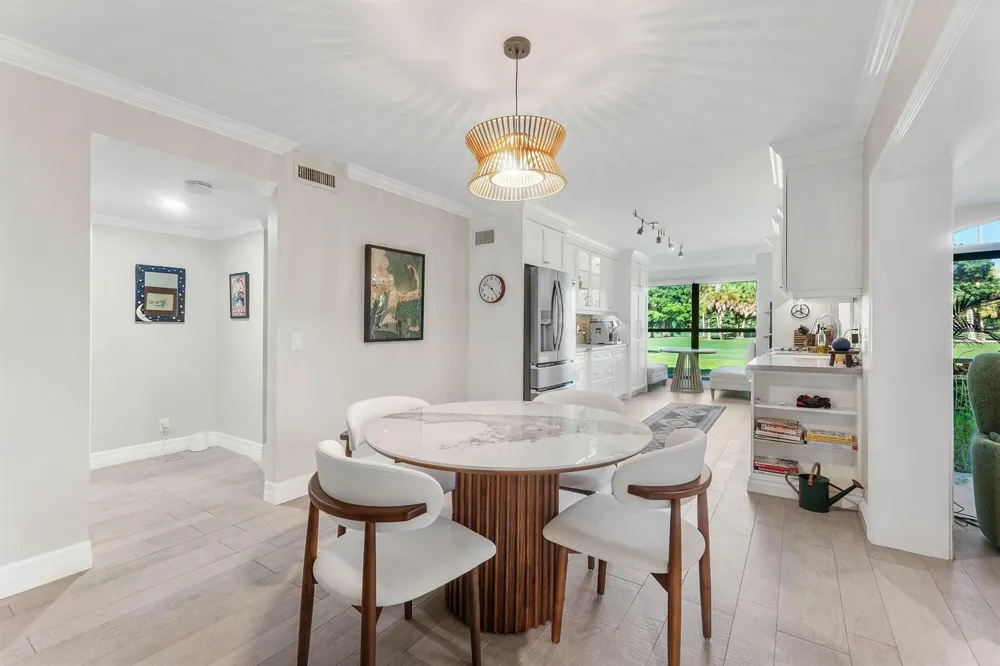 16648 TRADERS Crossing #106 Jupiter, FL 33477