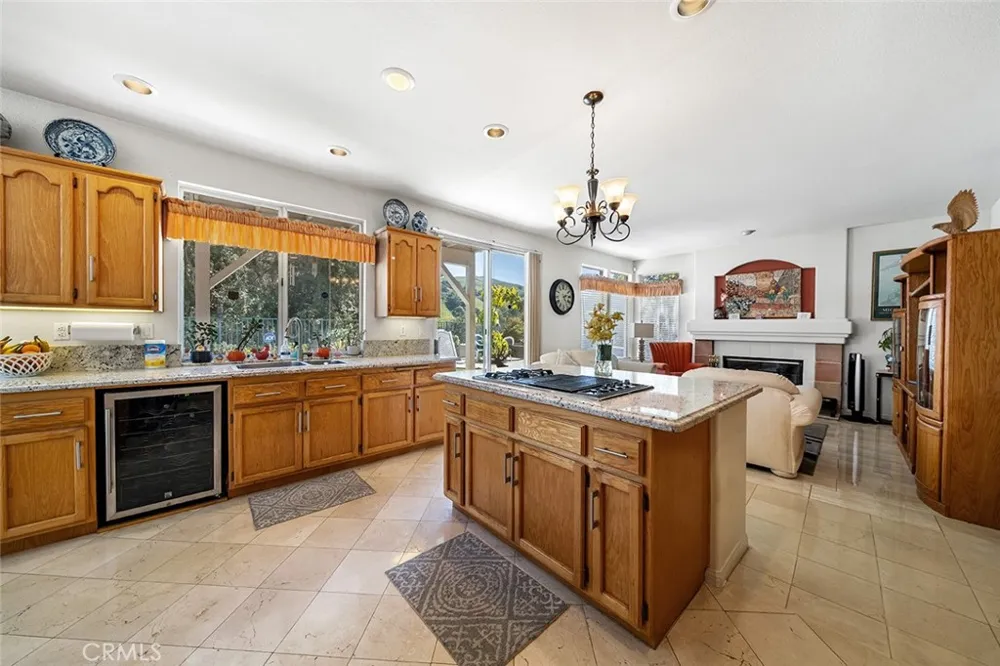 15049 Avenida De Las Flores Chino Hills, CA 91709