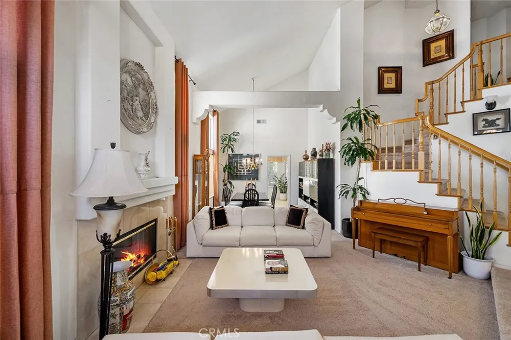 15049 Avenida De Las Flores Chino Hills, CA 91709