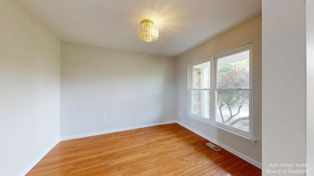 2844 Chaseway Court Ann Arbor Charter Township, MI 48105