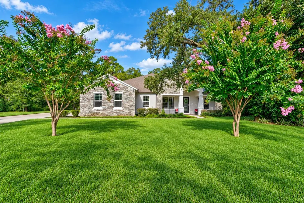 3520 TYNGSBOURGH DRIVE Deland, FL 32720
