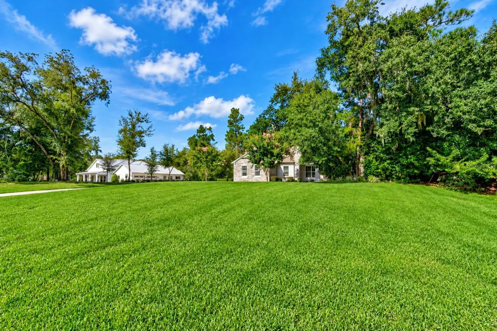3520 TYNGSBOURGH DRIVE Deland, FL 32720