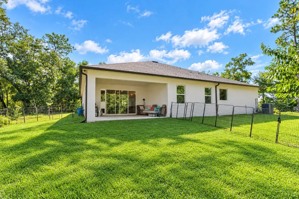 3520 TYNGSBOURGH DRIVE Deland, FL 32720