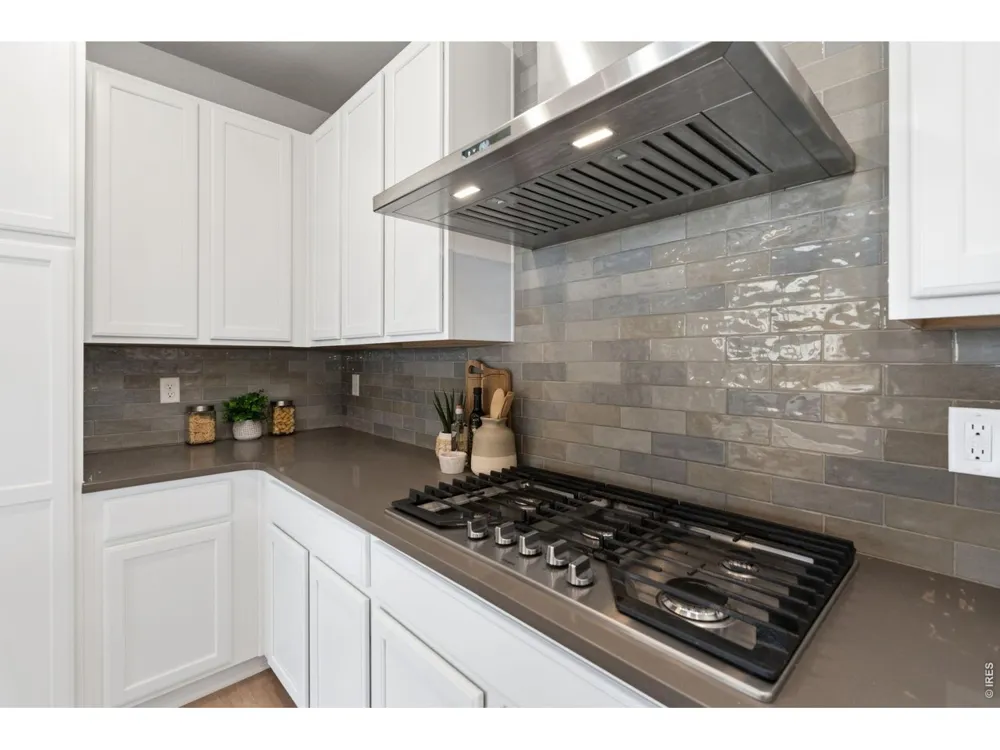 5069 John Muir Drive Timnath, CO 80547