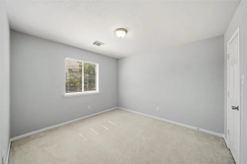 7027 Waveland Drive Houston, TX 77072