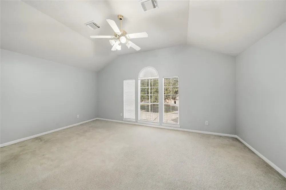 7027 Waveland Drive Houston, TX 77072