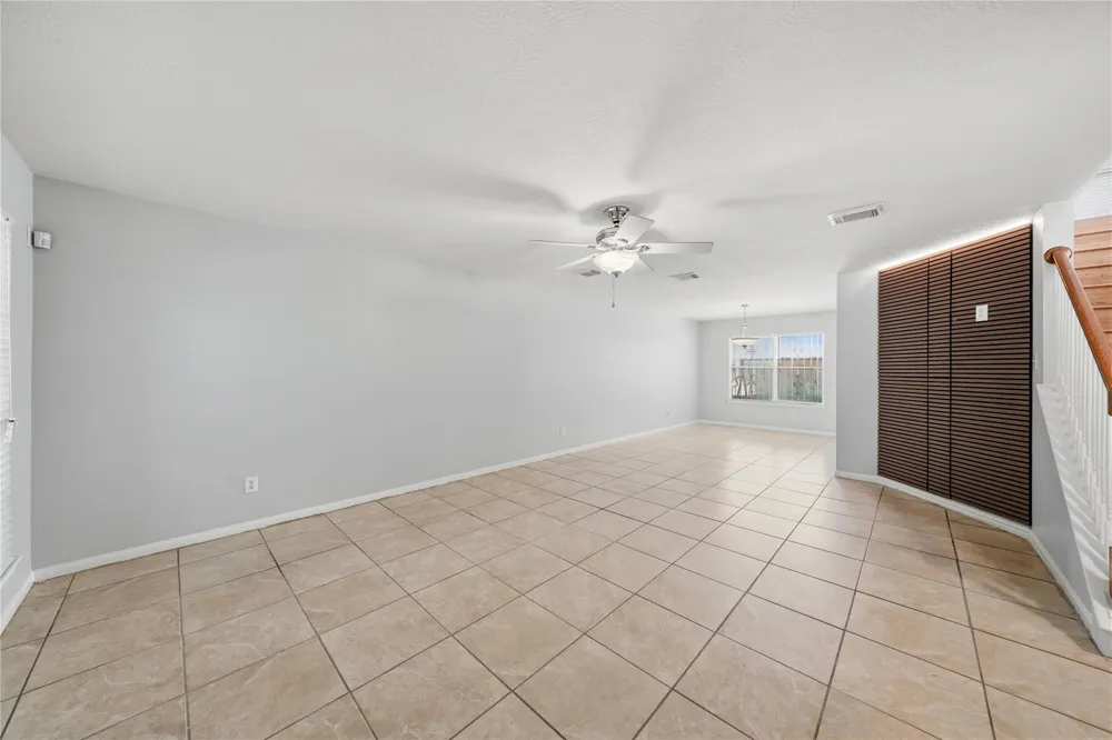 7027 Waveland Drive Houston, TX 77072
