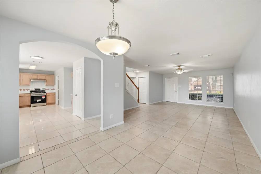7027 Waveland Drive Houston, TX 77072
