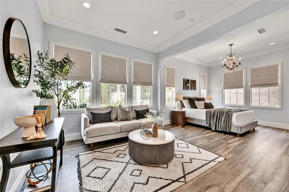 8 Stafford Place Tustin, CA 92782