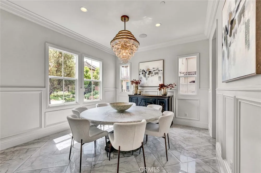 8 Stafford Place Tustin, CA 92782