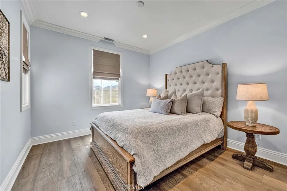 8 Stafford Place Tustin, CA 92782