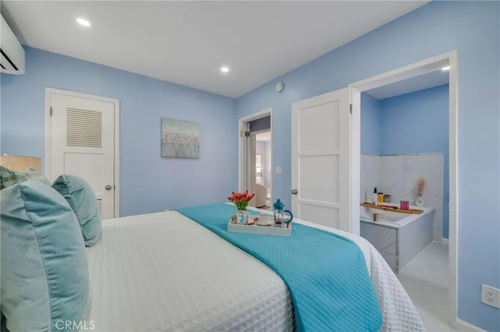 5949 Autry Lakewood, CA 90712