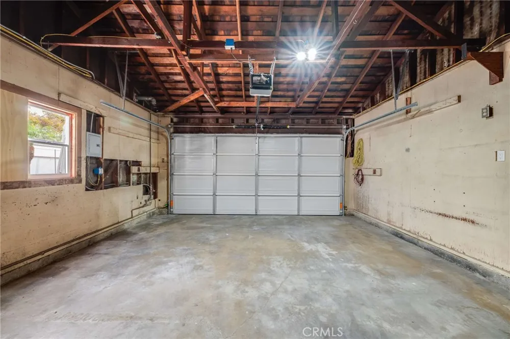 5949 Autry Lakewood, CA 90712