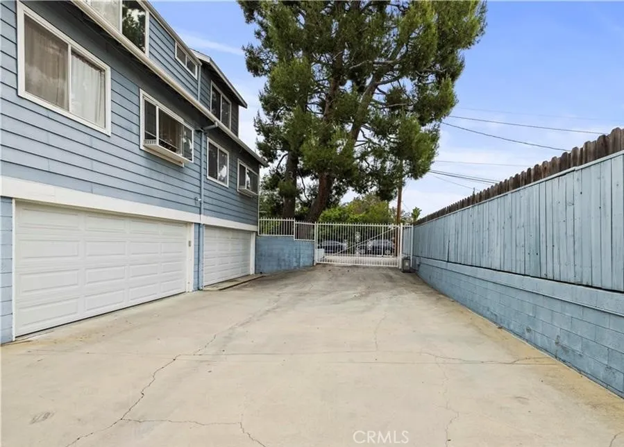 21912 Hiawatha #2 Chatsworth, CA 91311