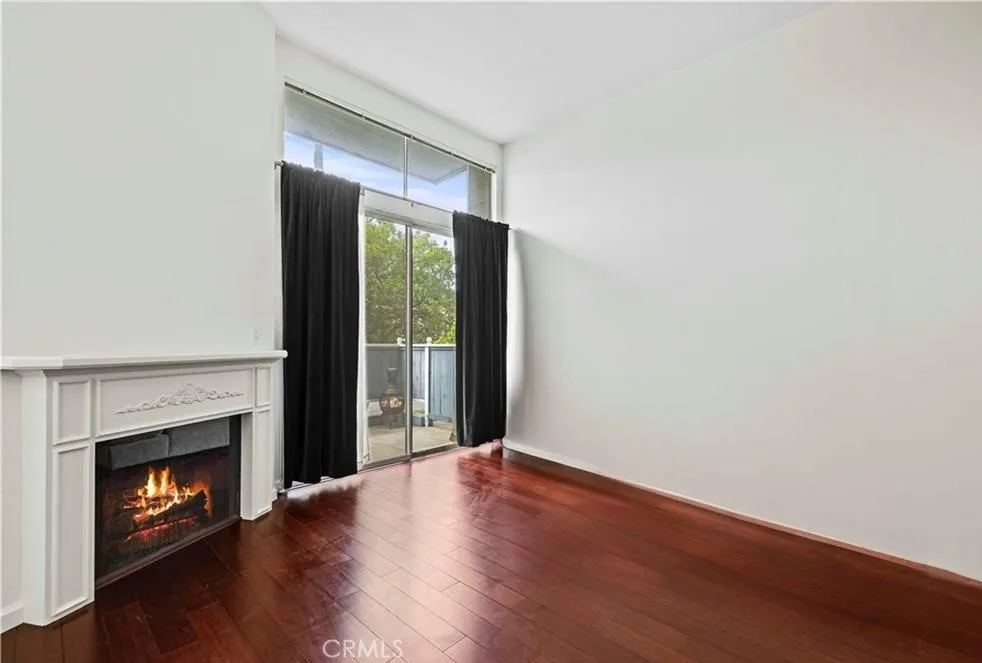 21912 Hiawatha #2 Chatsworth, CA 91311