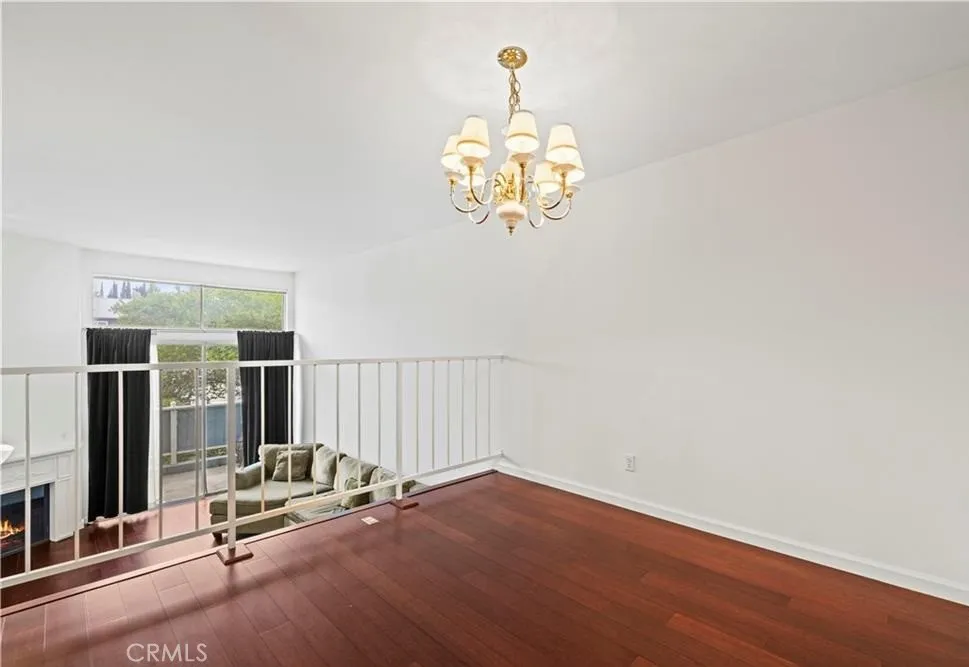 21912 Hiawatha #2 Chatsworth, CA 91311