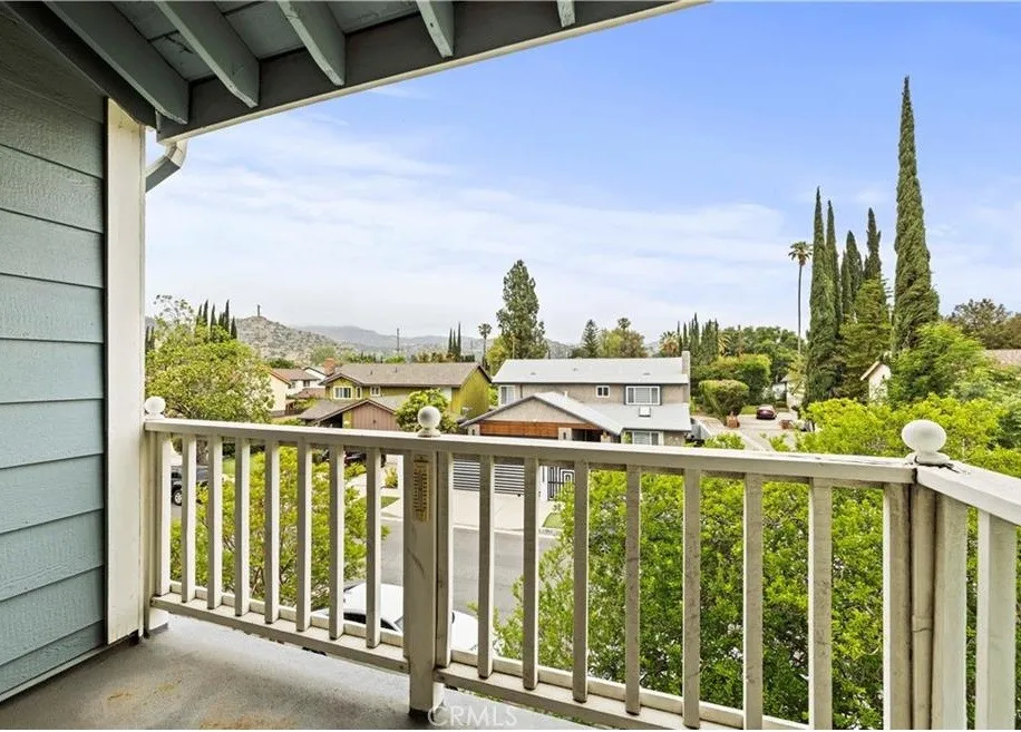 21912 Hiawatha #2 Chatsworth, CA 91311