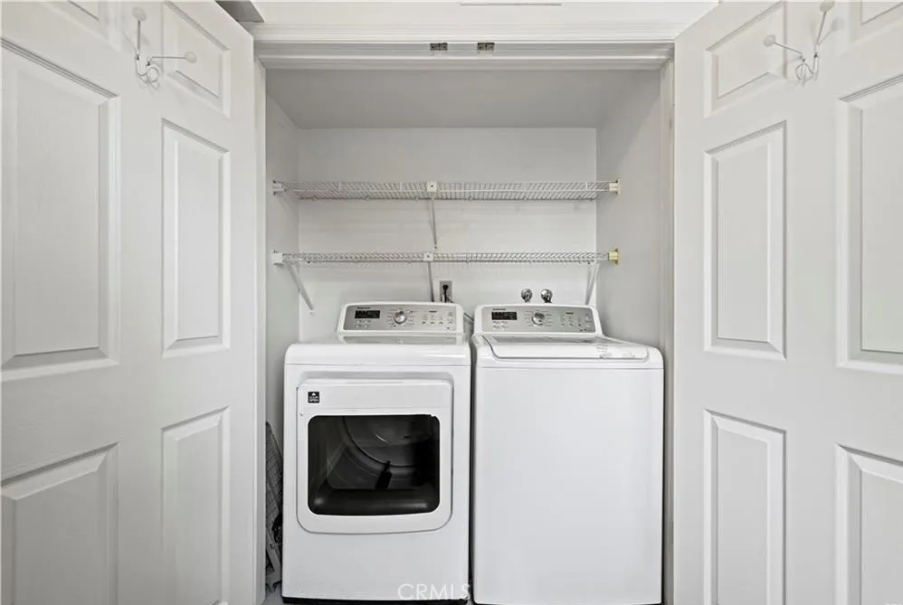 21912 Hiawatha #2 Chatsworth, CA 91311