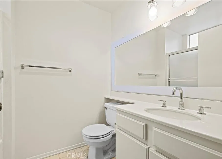 21912 Hiawatha #2 Chatsworth, CA 91311