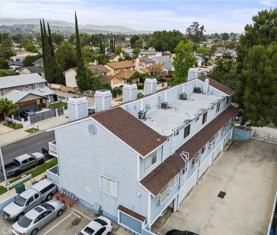 21912 Hiawatha #2 Chatsworth, CA 91311