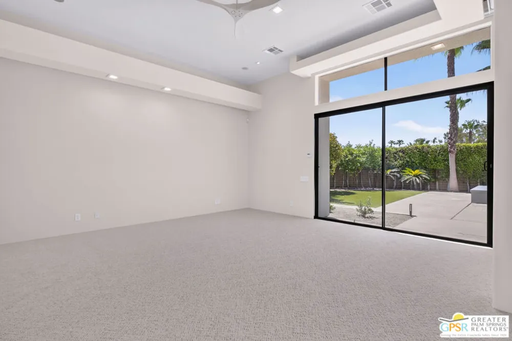 28 Summer Sky Circle Rancho Mirage, CA 92270
