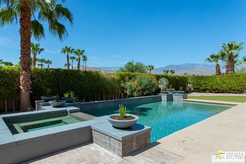 28 Summer Sky Circle Rancho Mirage, CA 92270