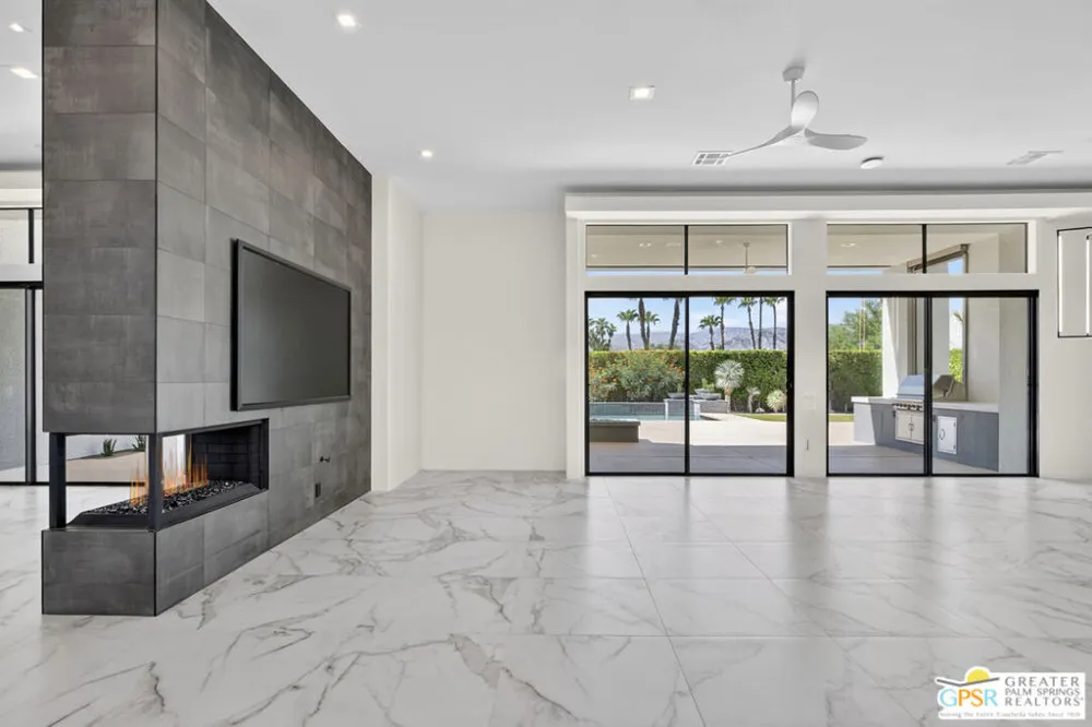 28 Summer Sky Circle Rancho Mirage, CA 92270