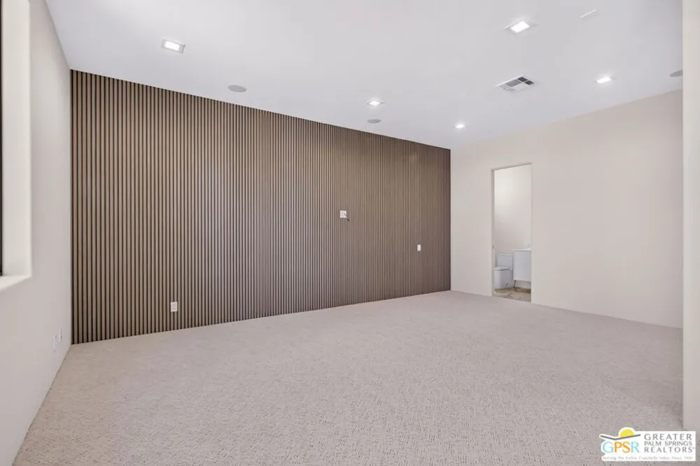 28 Summer Sky Circle Rancho Mirage, CA 92270