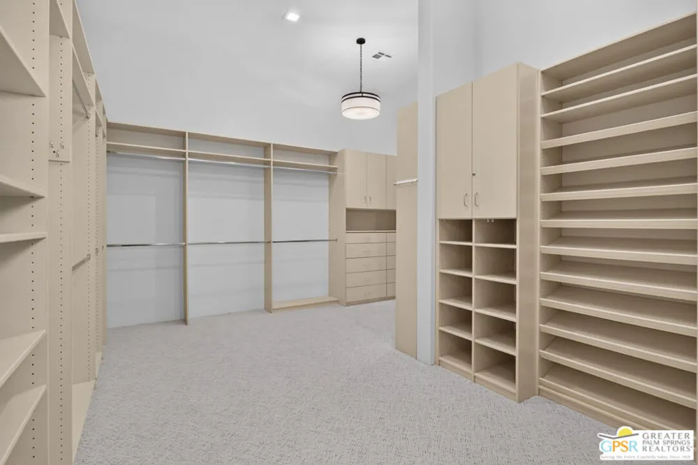 28 Summer Sky Circle Rancho Mirage, CA 92270