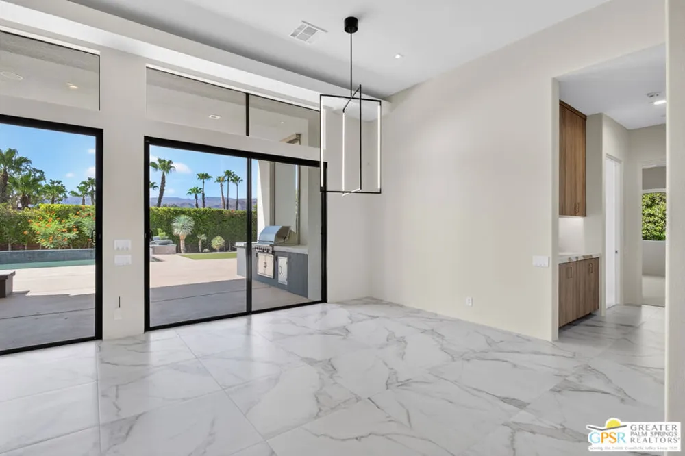 28 Summer Sky Circle Rancho Mirage, CA 92270