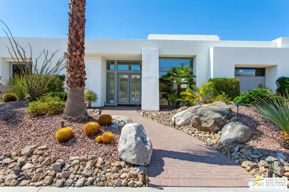 28 Summer Sky Circle Rancho Mirage, CA 92270